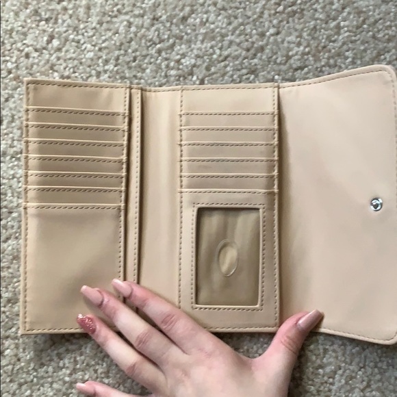 Wallet from guess - Picture 2 of 3